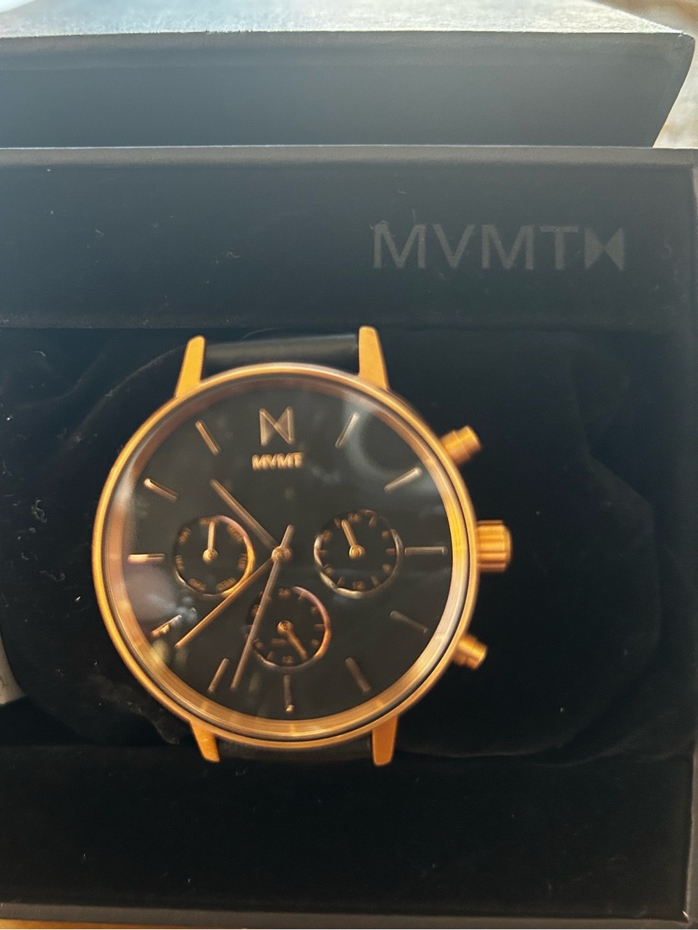 MVMT Ladies
Nova Black
Leather Watch